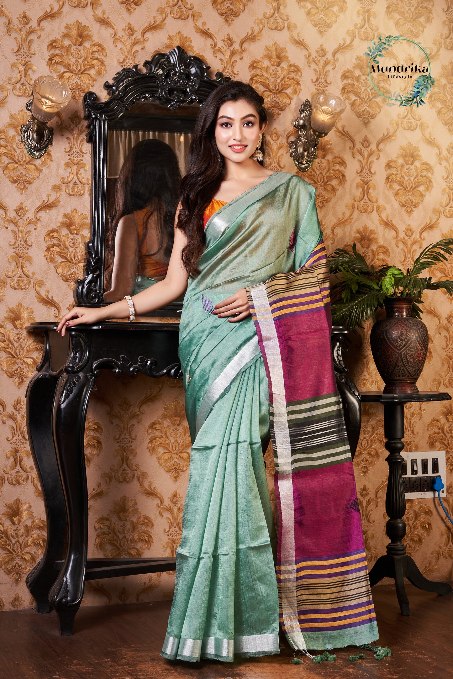 Handwoven Raw Dupion Weaving Saree