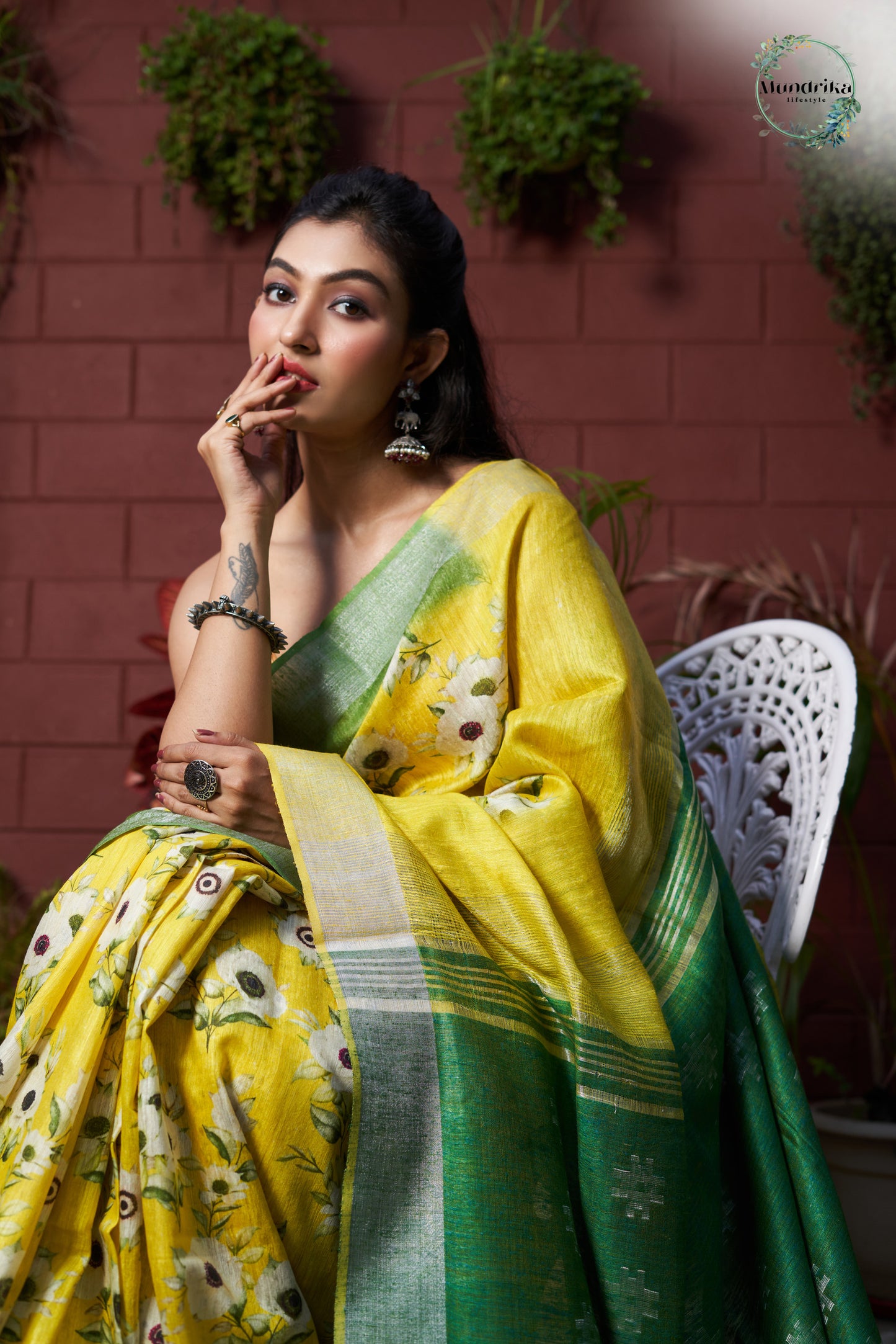 Handwoven Matka Silk Floral Print Saree - Yellow & Green