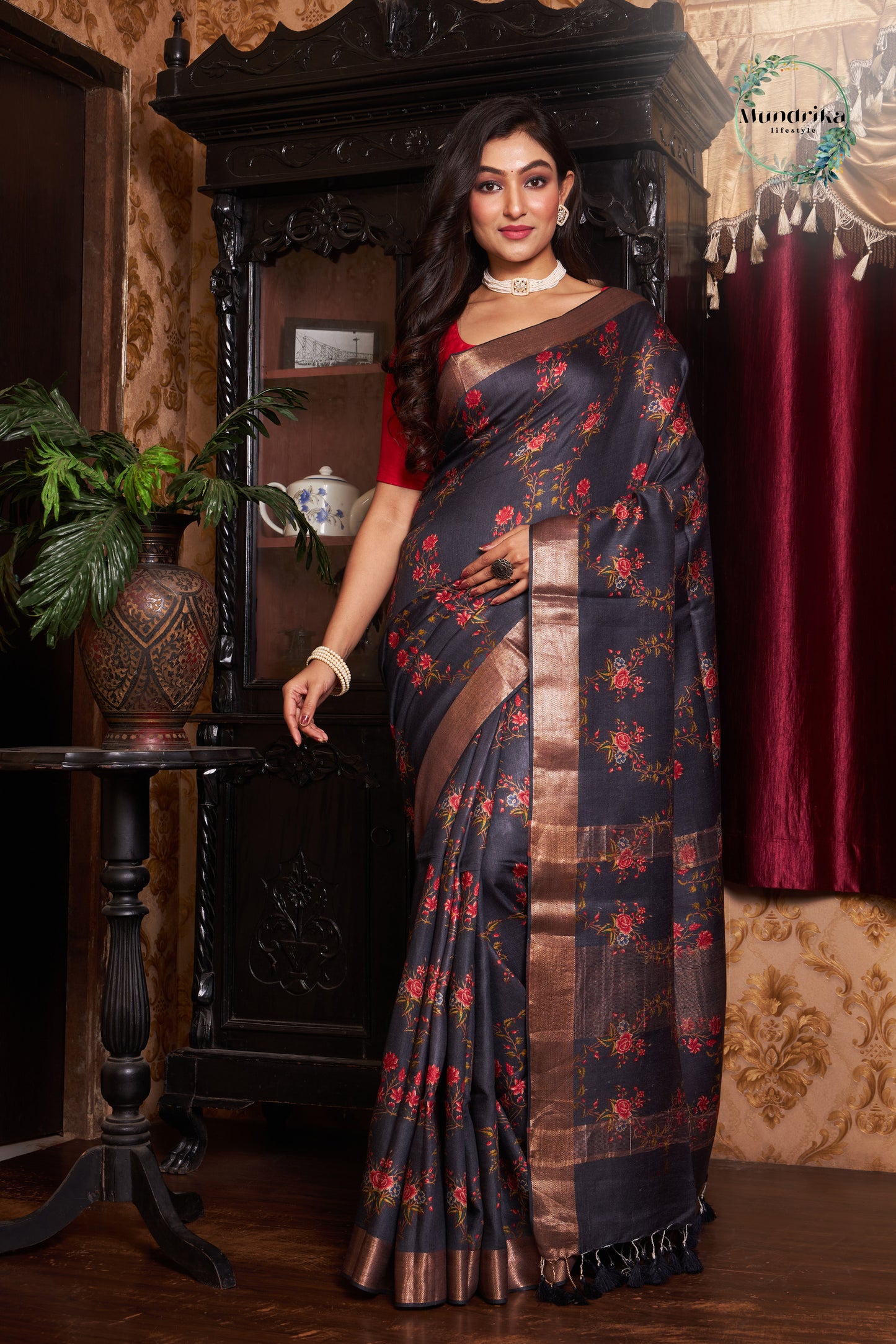 Handwoven Tussar Munga Silk Floral Print Design Saree