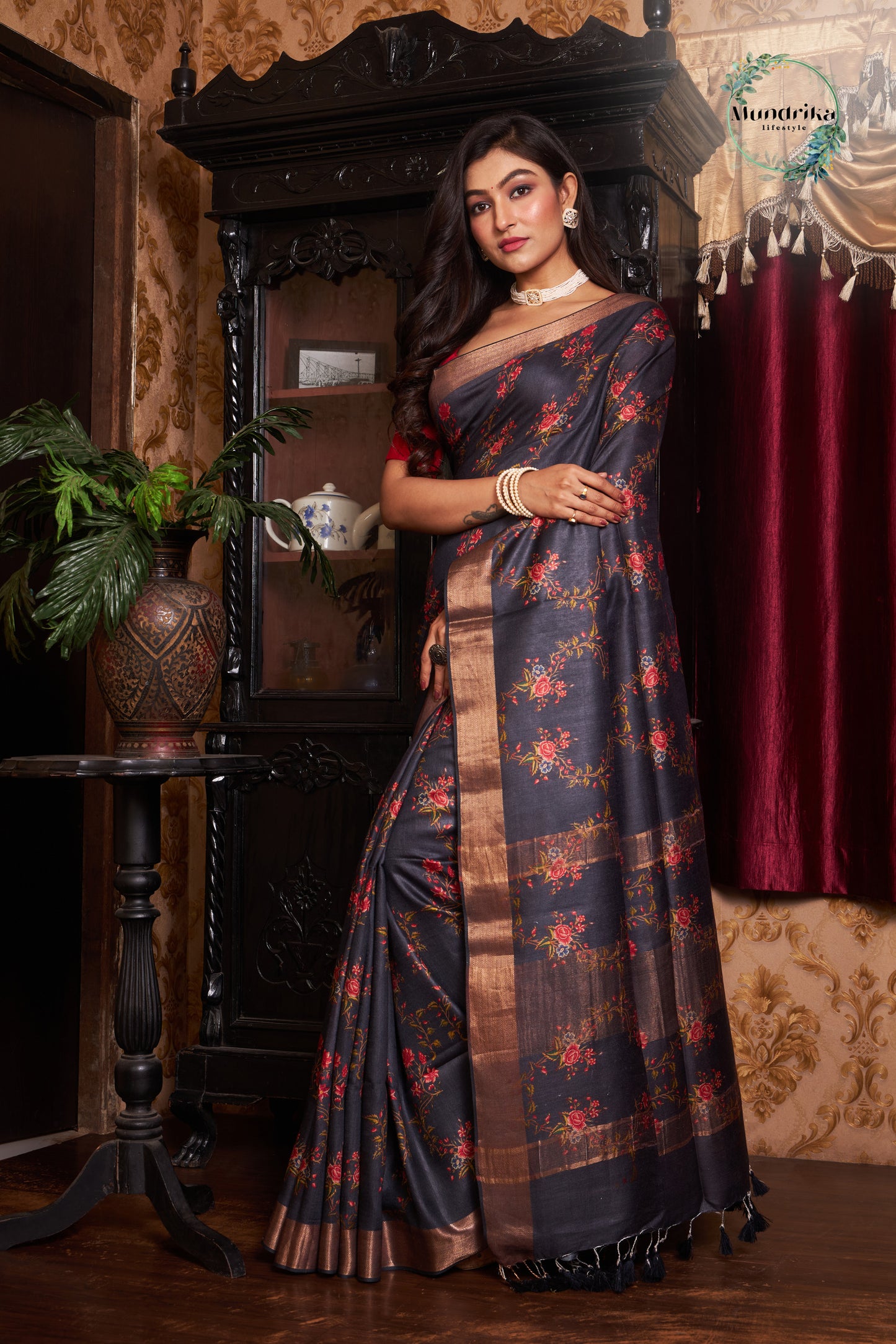 Handwoven Tussar Munga Silk Floral Print Design Saree